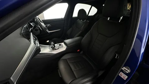 BMW 3 SERIES 330e M Sport Auto [Tech/Plus Pack]
