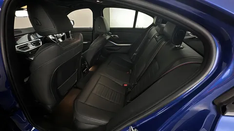 BMW 3 SERIES 330e M Sport Auto [Tech/Plus Pack]