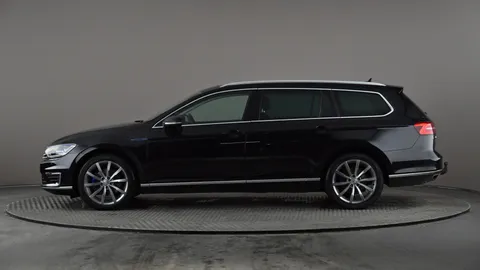 VOLKSWAGEN PASSAT 1.4 TSI GTE Advance DSG