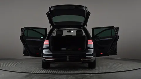 VOLKSWAGEN PASSAT 1.4 TSI GTE Advance DSG