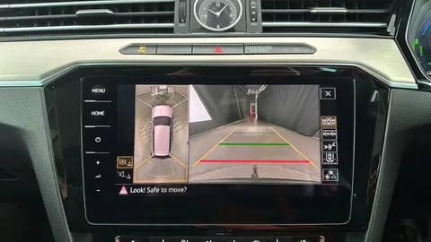 VOLKSWAGEN PASSAT 1.4 TSI GTE Advance DSG