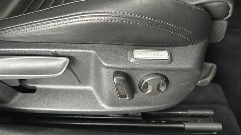 VOLKSWAGEN PASSAT 1.4 TSI GTE Advance DSG