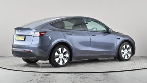 TESLA MODEL Y Long Range AWD Auto