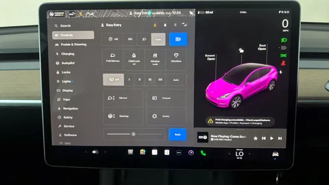 TESLA MODEL Y Long Range AWD Auto