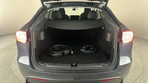 TESLA MODEL Y Long Range AWD Auto