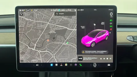 TESLA MODEL Y Long Range AWD Auto