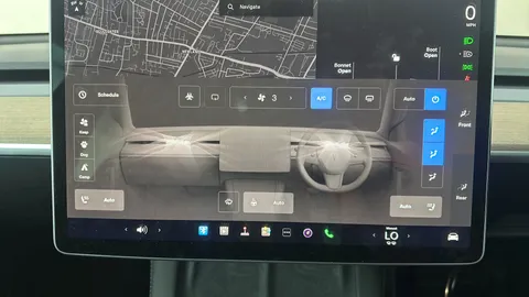 TESLA MODEL Y Long Range AWD Auto