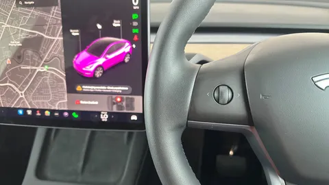 TESLA MODEL Y Long Range AWD Auto