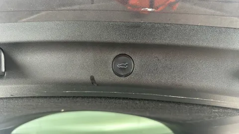 TESLA MODEL Y Long Range AWD Auto