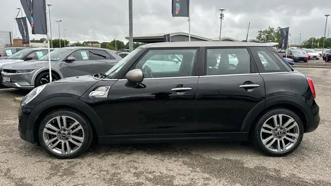 MINI HATCHBACK 2.0 Cooper S Seven [Media Pack XL]