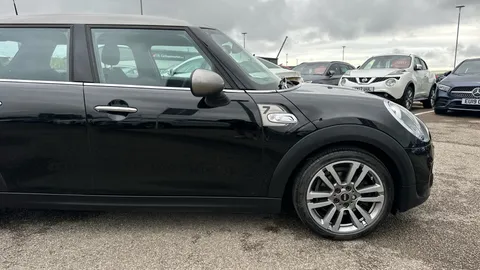 MINI HATCHBACK 2.0 Cooper S Seven [Media Pack XL]