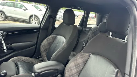 MINI HATCHBACK 2.0 Cooper S Seven [Media Pack XL]