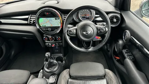 MINI HATCHBACK 2.0 Cooper S Seven [Media Pack XL]