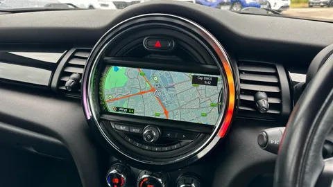 MINI HATCHBACK 2.0 Cooper S Seven [Media Pack XL]