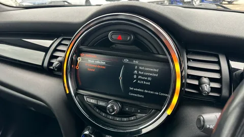 MINI HATCHBACK 2.0 Cooper S Seven [Media Pack XL]