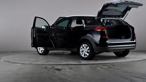 HYUNDAI TUCSON 1.6 GDi SE Nav 2WD