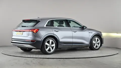 AUDI E-TRON 230kW 50 Quattro 71kWh Technik Auto