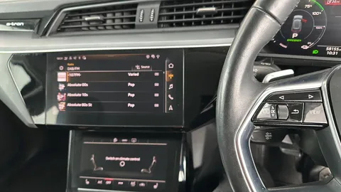 AUDI E-TRON 230kW 50 Quattro 71kWh Technik Auto