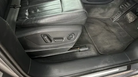 AUDI E-TRON 230kW 50 Quattro 71kWh Technik Auto