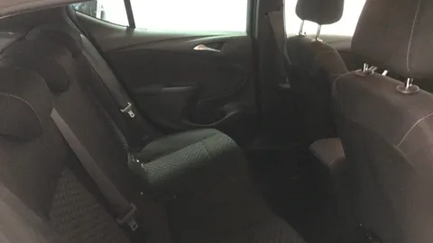 VAUXHALL ASTRA 1.6 CDTi 16V ecoTEC Tech Line Nav