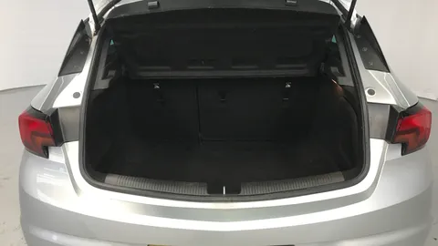 VAUXHALL ASTRA 1.6 CDTi 16V ecoTEC Tech Line Nav