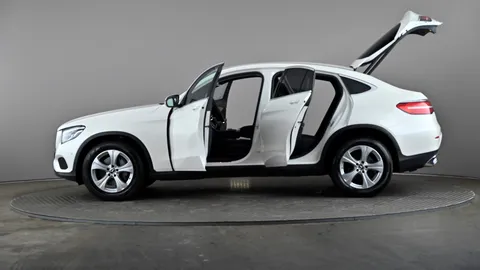 MERCEDES-BENZ GLC COUPE GLC 220d 4Matic Sport 9G-Tronic