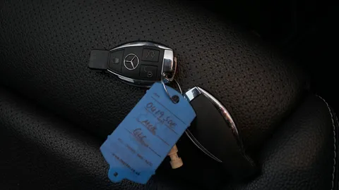 MERCEDES-BENZ GLC COUPE GLC 220d 4Matic Sport 9G-Tronic