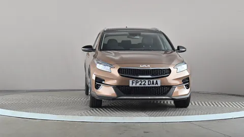 KIA XCEED 1.5T GDi ISG 4