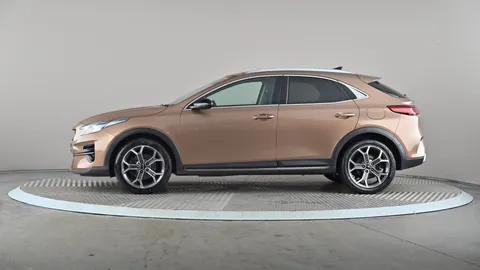 KIA XCEED 1.5T GDi ISG 4