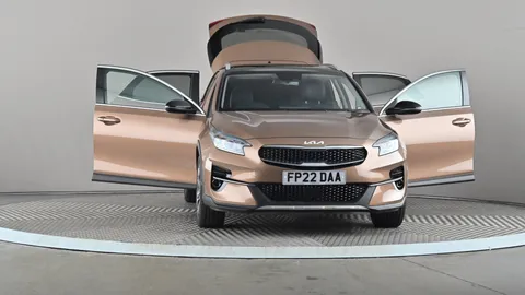 KIA XCEED 1.5T GDi ISG 4