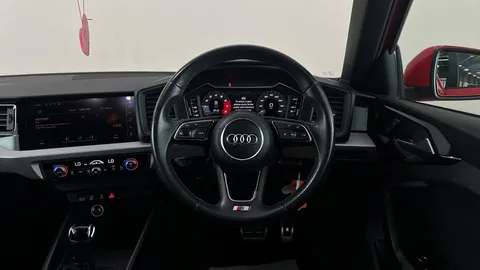 AUDI A1 30 TFSI S Line S Tronic