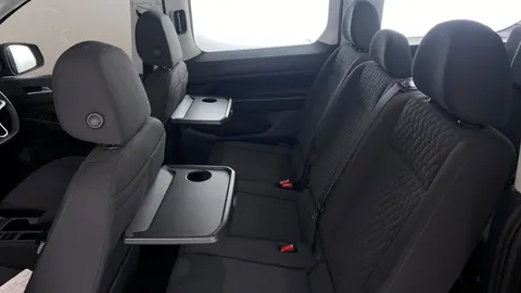 Volkswagen Caddy Maxi 2.0 TDI 122 Life DSG [7 Seats]