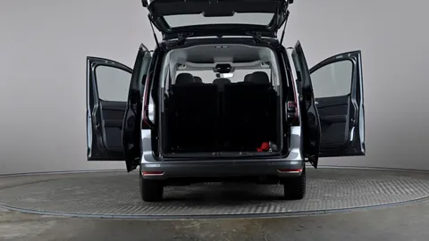 Volkswagen Caddy Maxi 2.0 TDI 122 Life DSG [7 Seats]