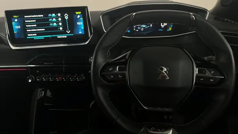 PEUGEOT 2008 100kW GT 50kWh Auto