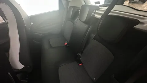RENAULT ZOE 100kW GT Line R135 50kWh Rapid Charge Auto