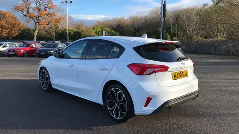 FORD FOCUS 1.0 EcoBoost 125 ST-Line X