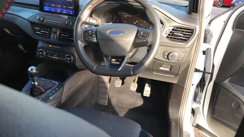 FORD FOCUS 1.0 EcoBoost 125 ST-Line X