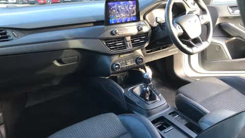 FORD FOCUS 1.0 EcoBoost 125 ST-Line X