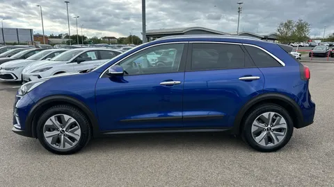KIA E-NIRO 150kW 3 64kWh Auto