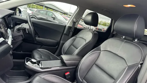 KIA E-NIRO 150kW 3 64kWh Auto