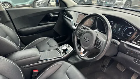 KIA E-NIRO 150kW 3 64kWh Auto