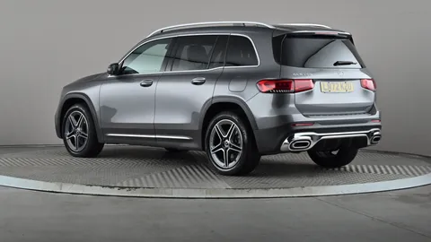 MERCEDES-BENZ GLB GLB 200 AMG Line 7G-Tronic