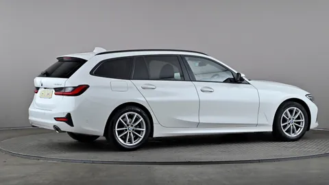 BMW 3 Series Touring 320d MHT SE Step Auto