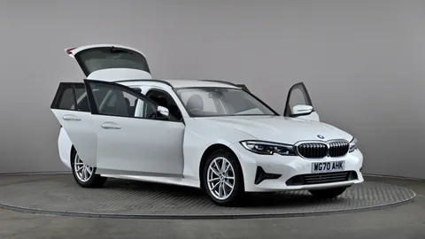 BMW 3 Series Touring 320d MHT SE Step Auto