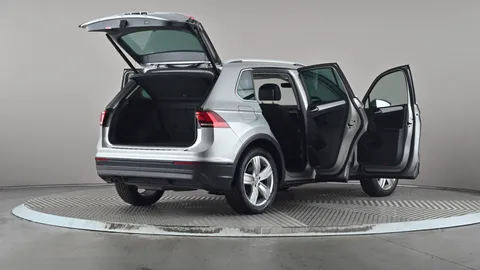 VOLKSWAGEN TIGUAN 2.0 TDi 150 Match DSG