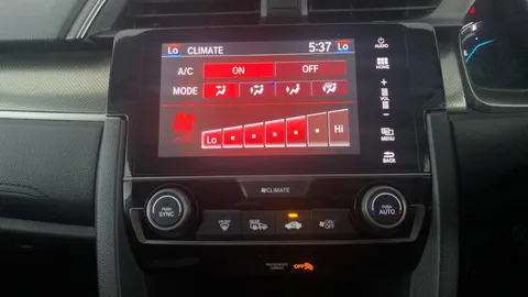 HONDA CIVIC 1.0 VTEC Turbo 126 SR