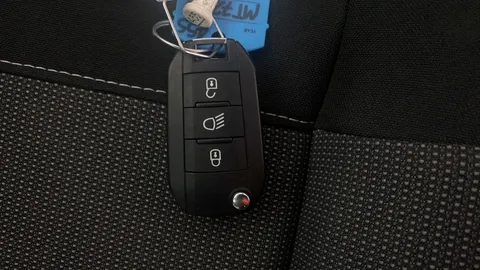 CITROEN C3 AIRCROSS 1.2 PureTech 110 Shine