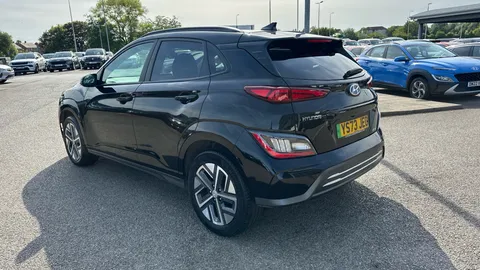 HYUNDAI KONA 100kW Premium 39kWh Auto