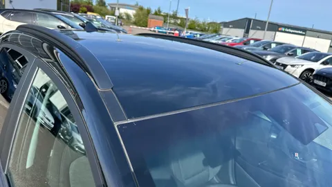 HYUNDAI KONA 100kW Premium 39kWh Auto