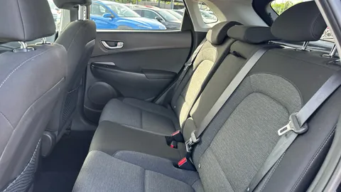 HYUNDAI KONA 100kW Premium 39kWh Auto